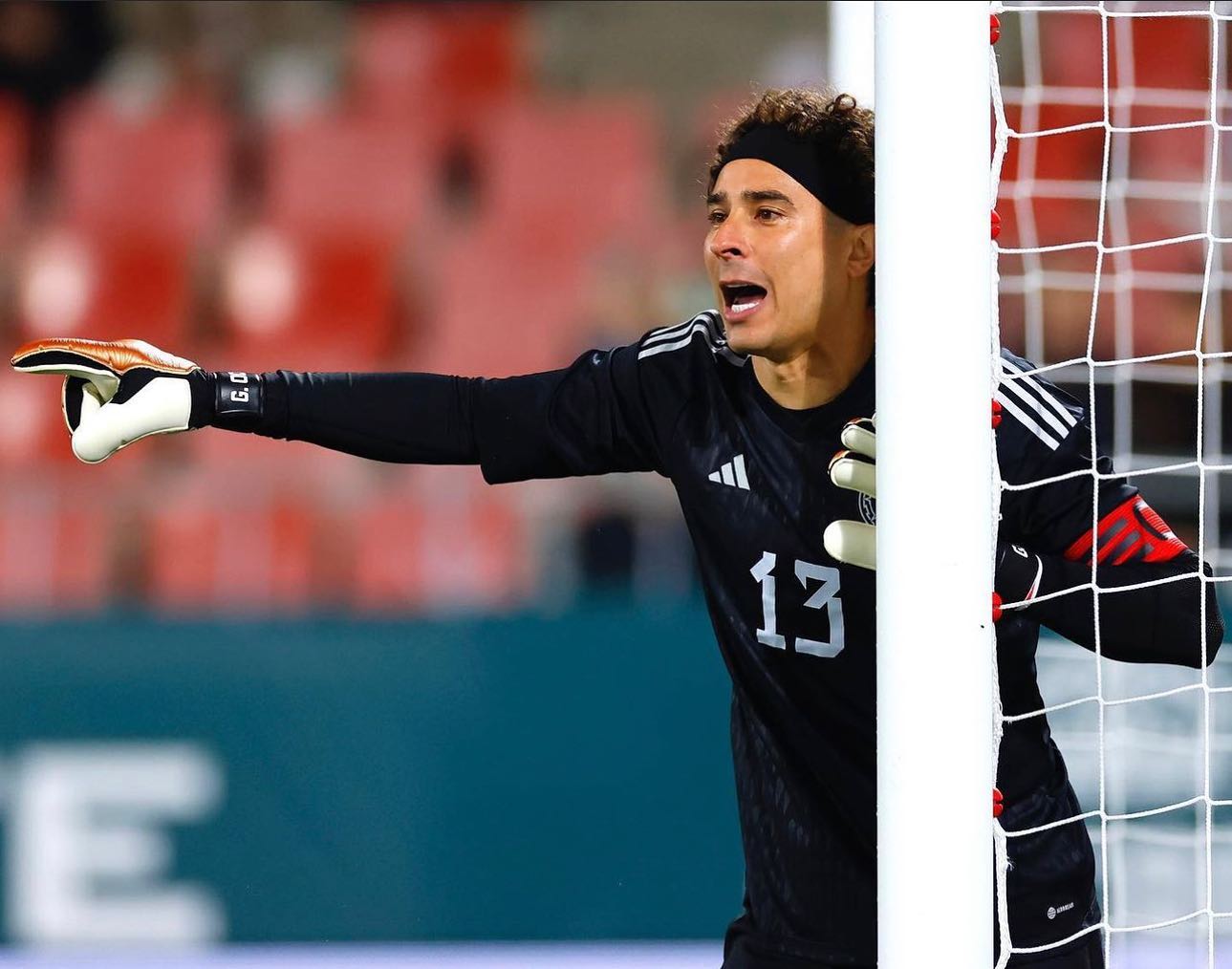 “Memo” Ochoa se gana un nuevo apodo tras goleada de Uzbekistán